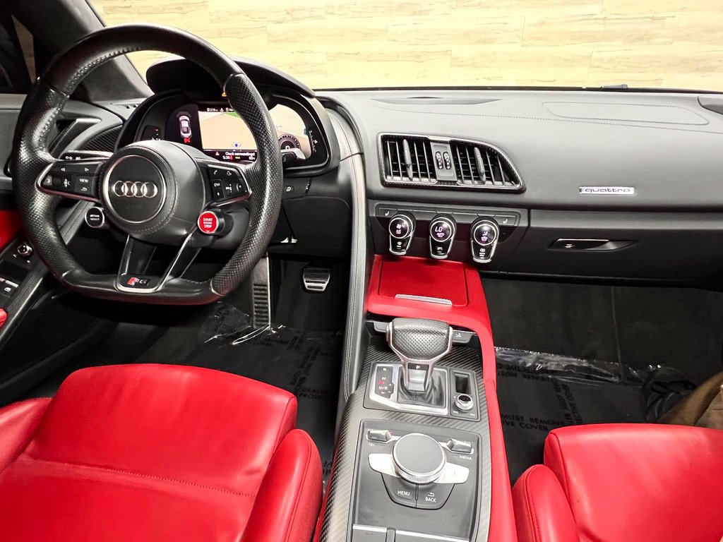 Used 2017 Audi R8 V10 AWD/4WD image 13