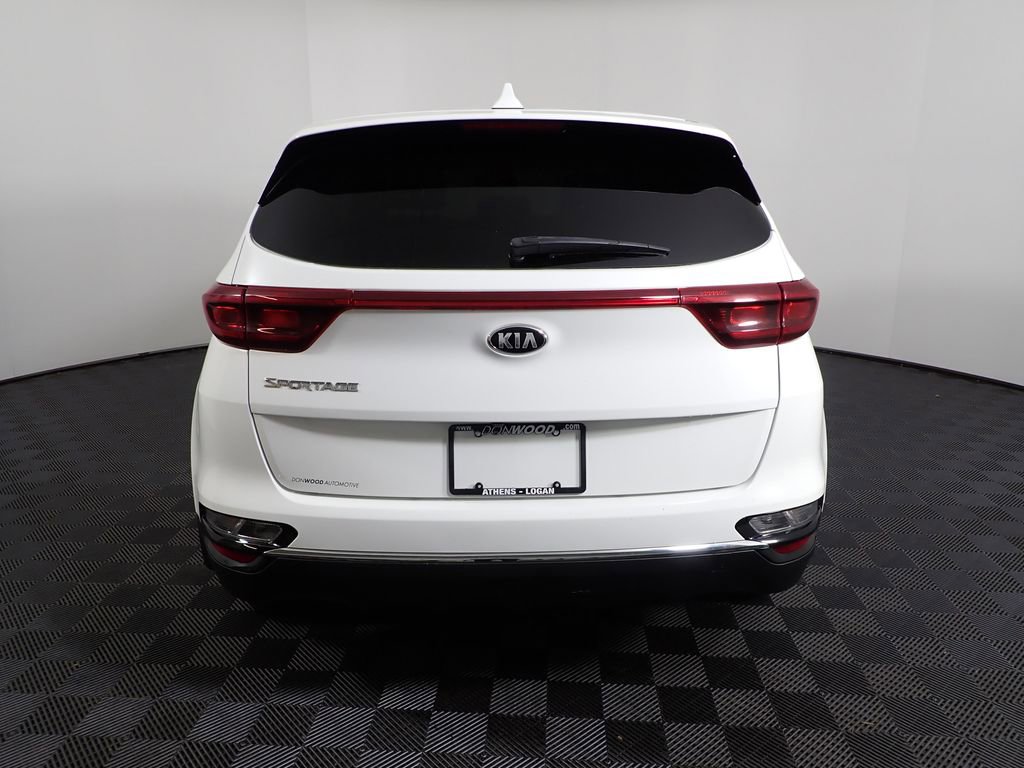 Used 2020 Kia Sportage LX image 13