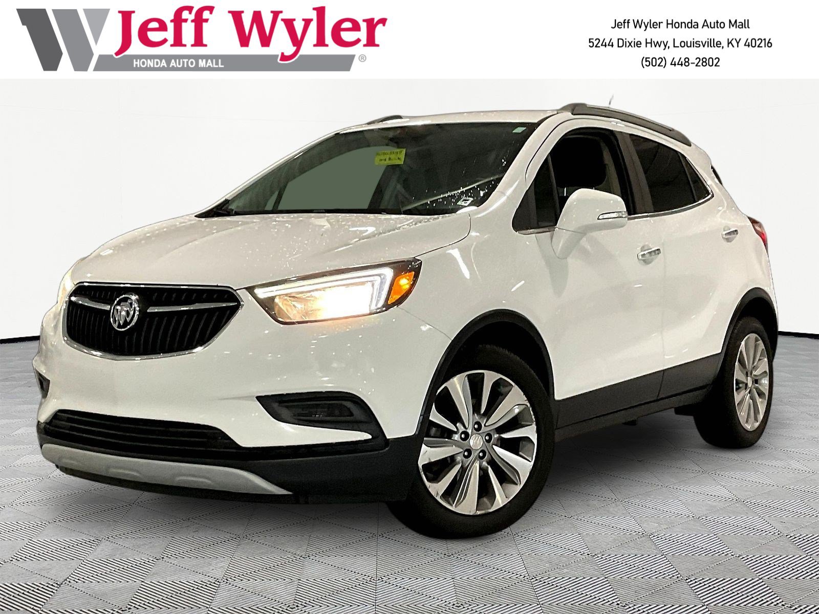 Used 2018 Buick Encore Preferred FWD image 1