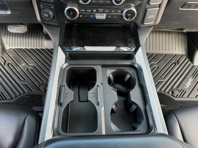 Used 2024 Ford F250 Lariat AWD/4WD image 27