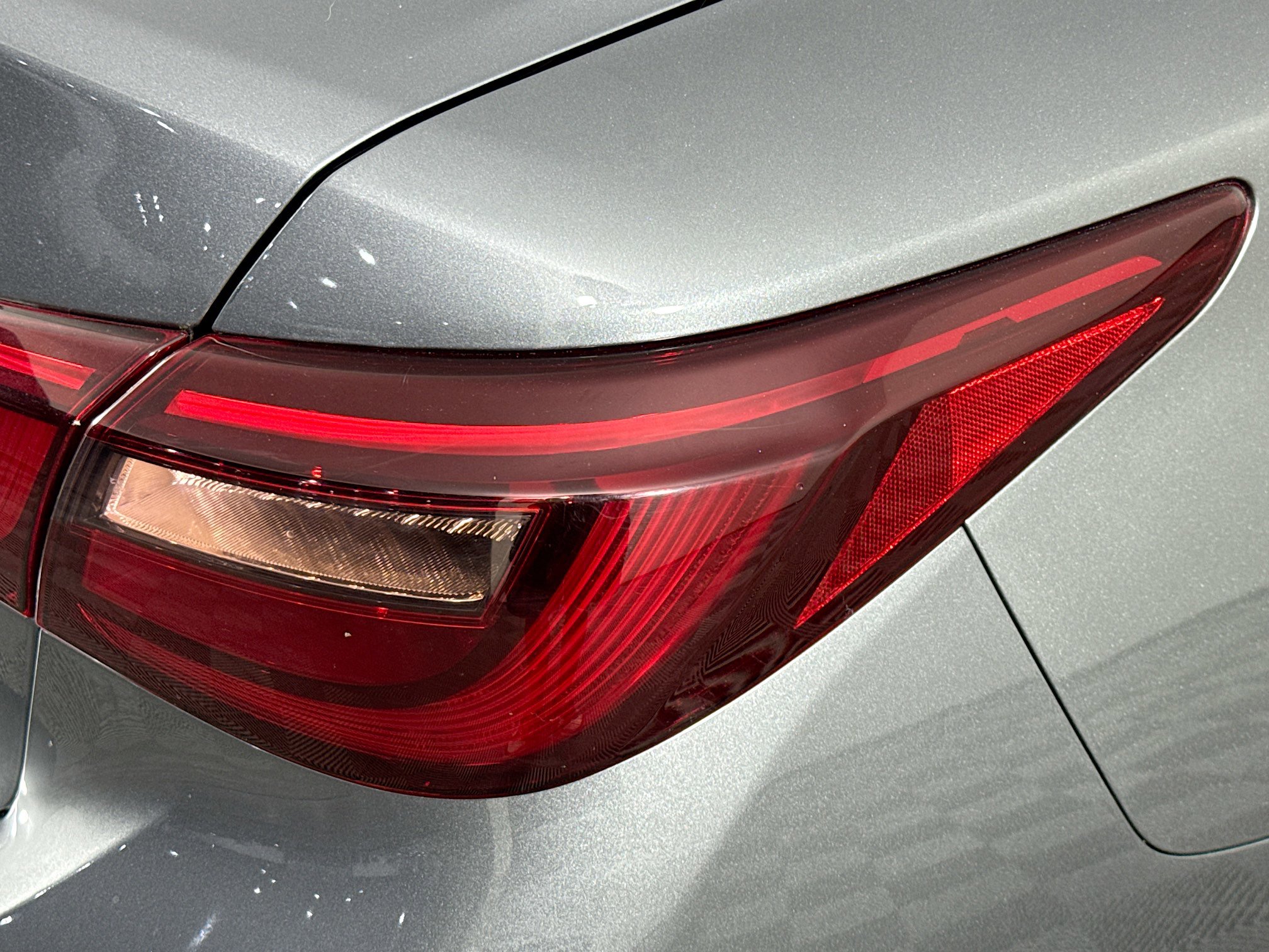 Used 2021 INFINITI Q50 Luxe RWD image 33