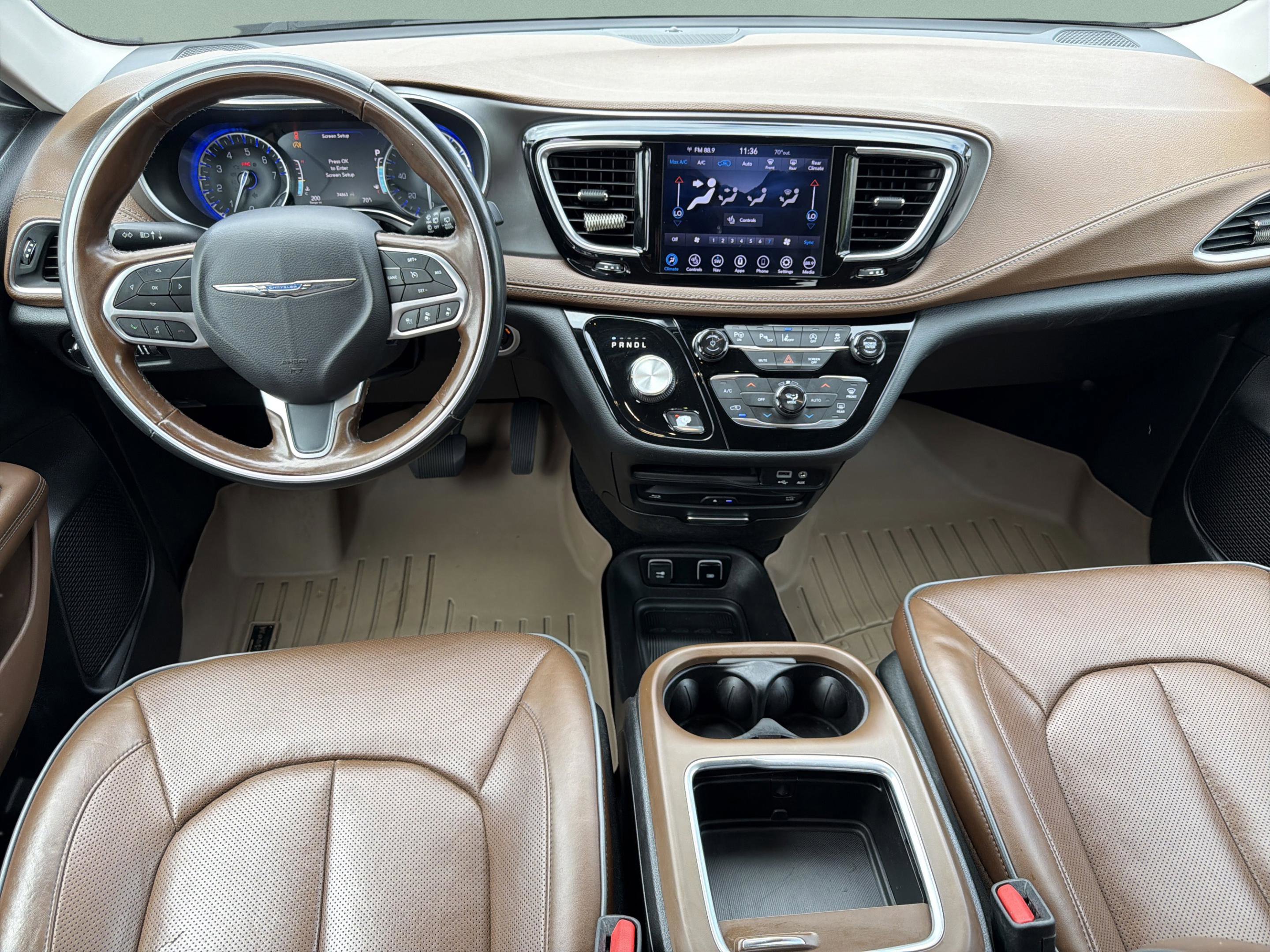 Used 2019 Chrysler Pacifica Limited FWD image 7