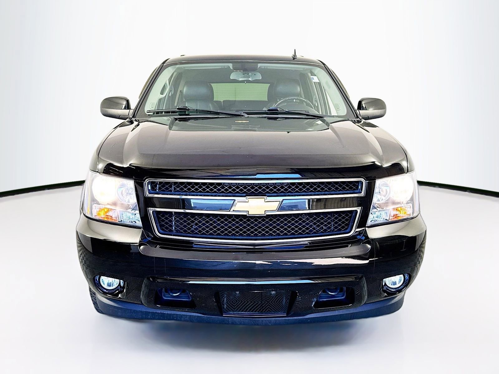 Used 2013 Chevrolet Tahoe LT AWD/4WD image 2