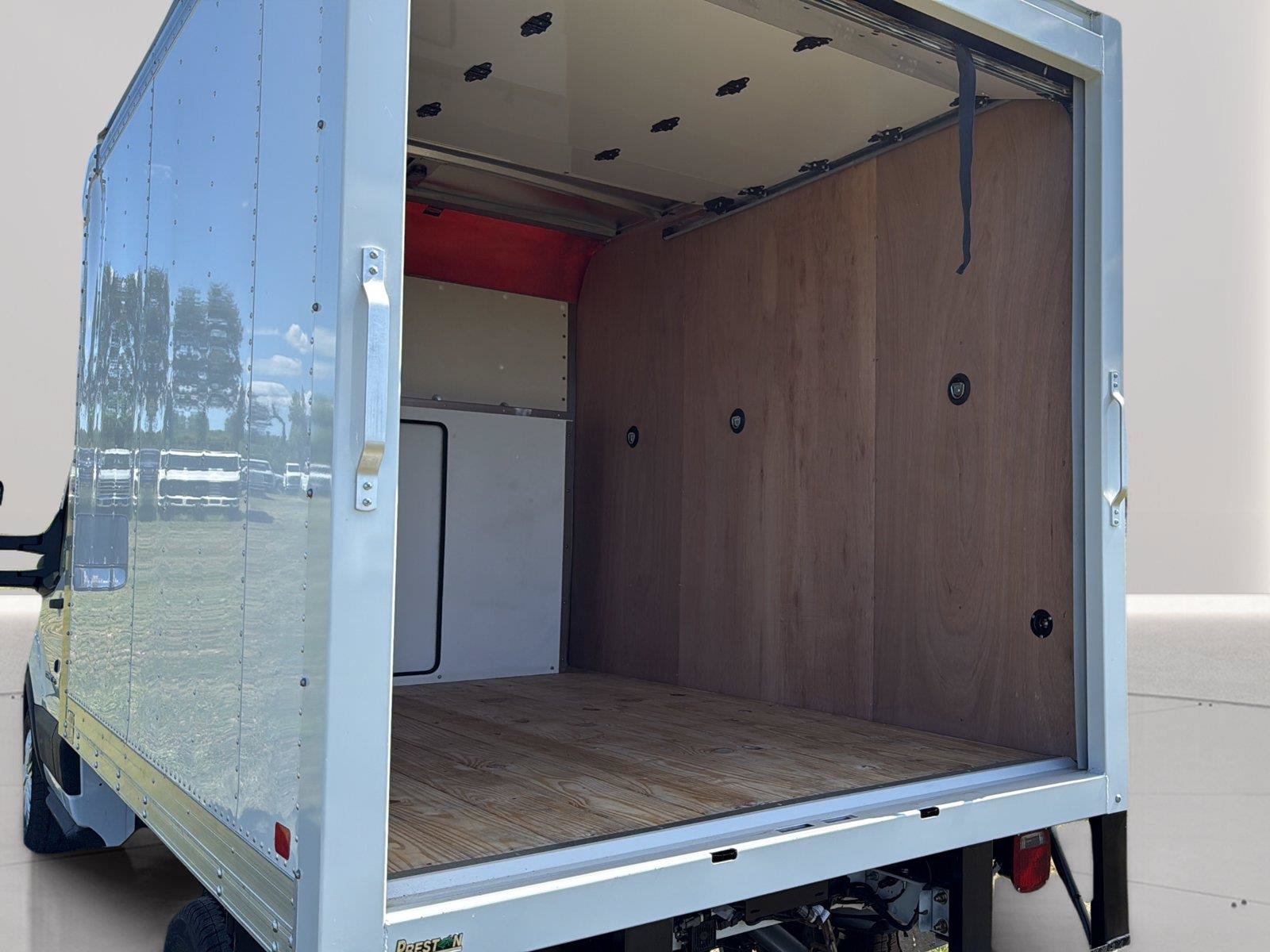 New 2025 Ford Transit 350 w/ Interior Upgrade Package RWD image 15