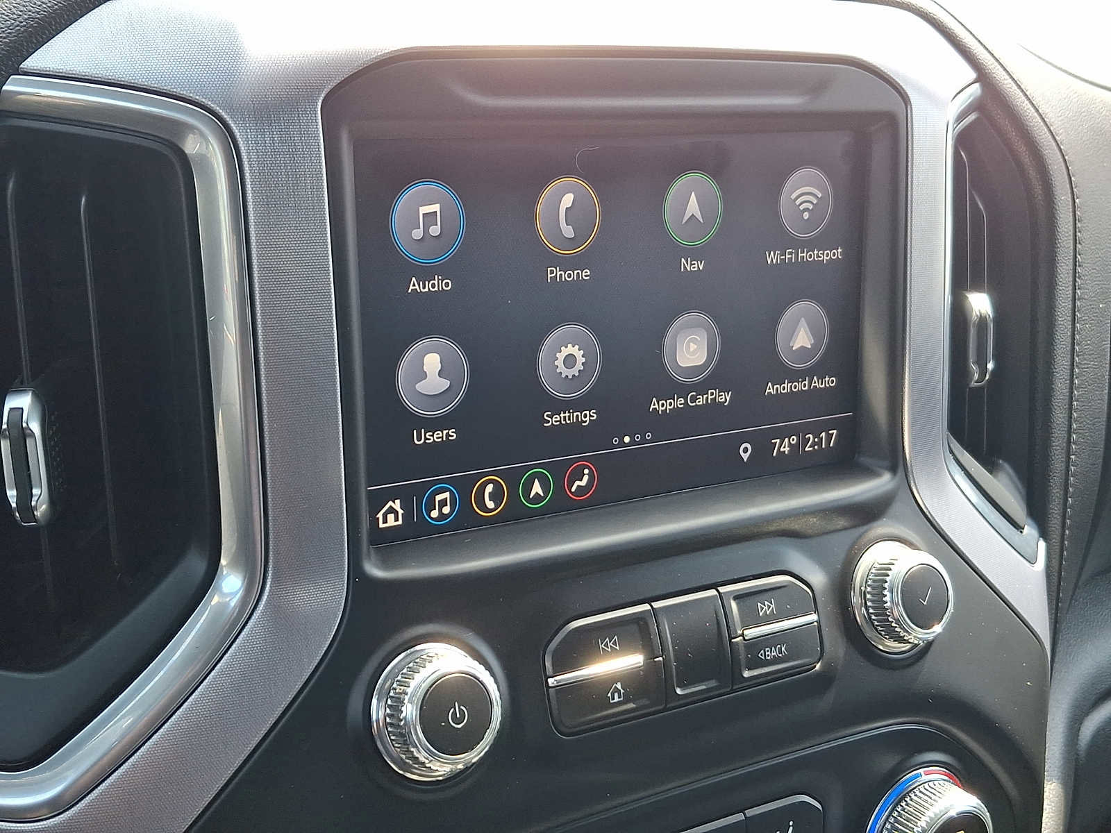 Used 2019 GMC Sierra 1500 SLT w/ SLT Premium Plus Package AWD/4WD image 27