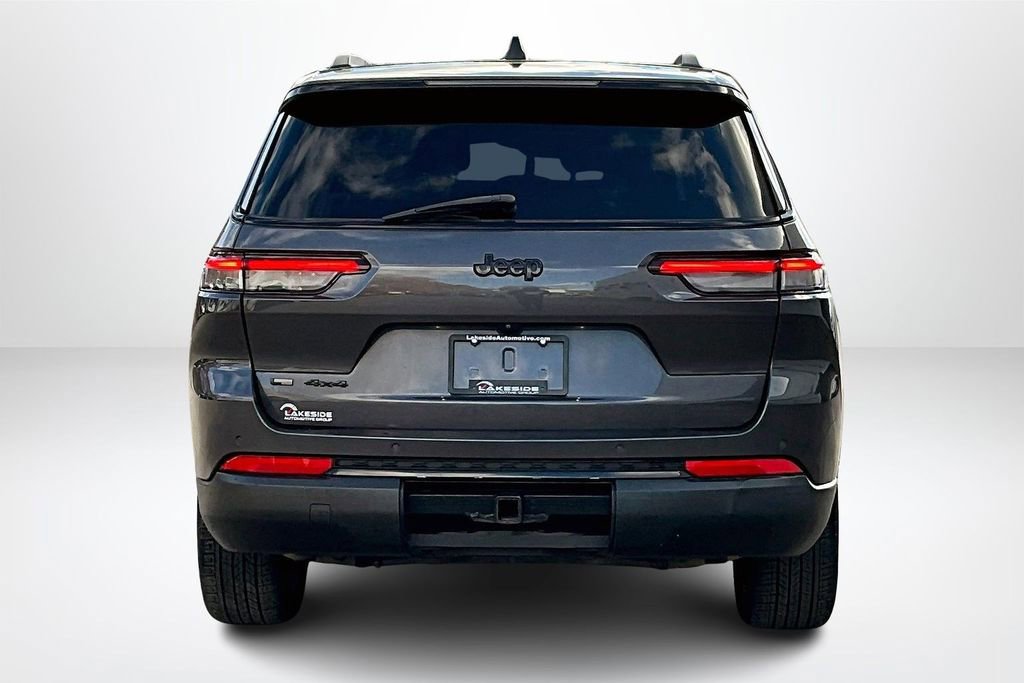 Used 2022 Jeep Grand Cherokee L Laredo image 6