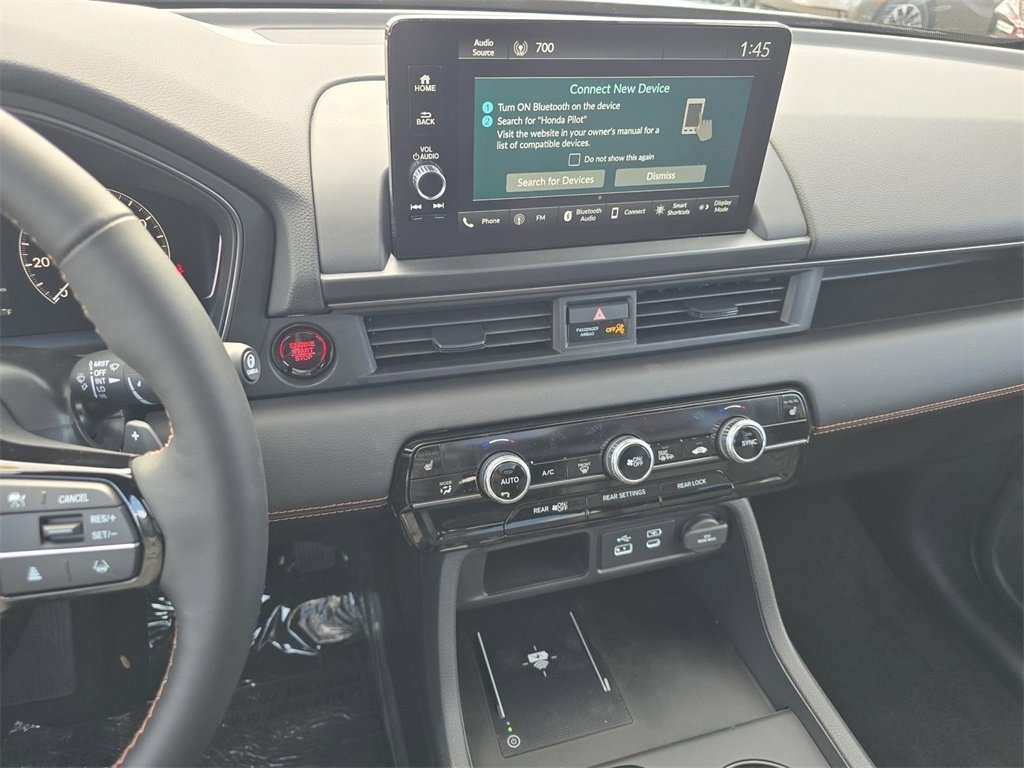 New 2025 Honda Pilot TrailSport image 31