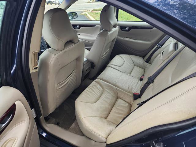 Used 2004 Volvo S60 2.4 image 16