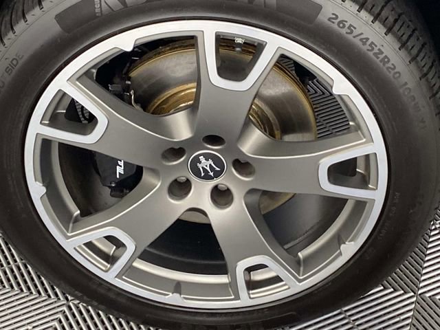 Used 2023 Maserati Levante GT AWD/4WD image 27