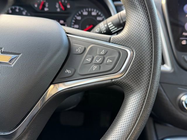 Used 2023 Chevrolet Malibu LT image 28