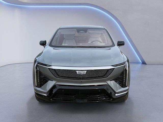 New 2025 Cadillac Optiq Luxury 1 image 9