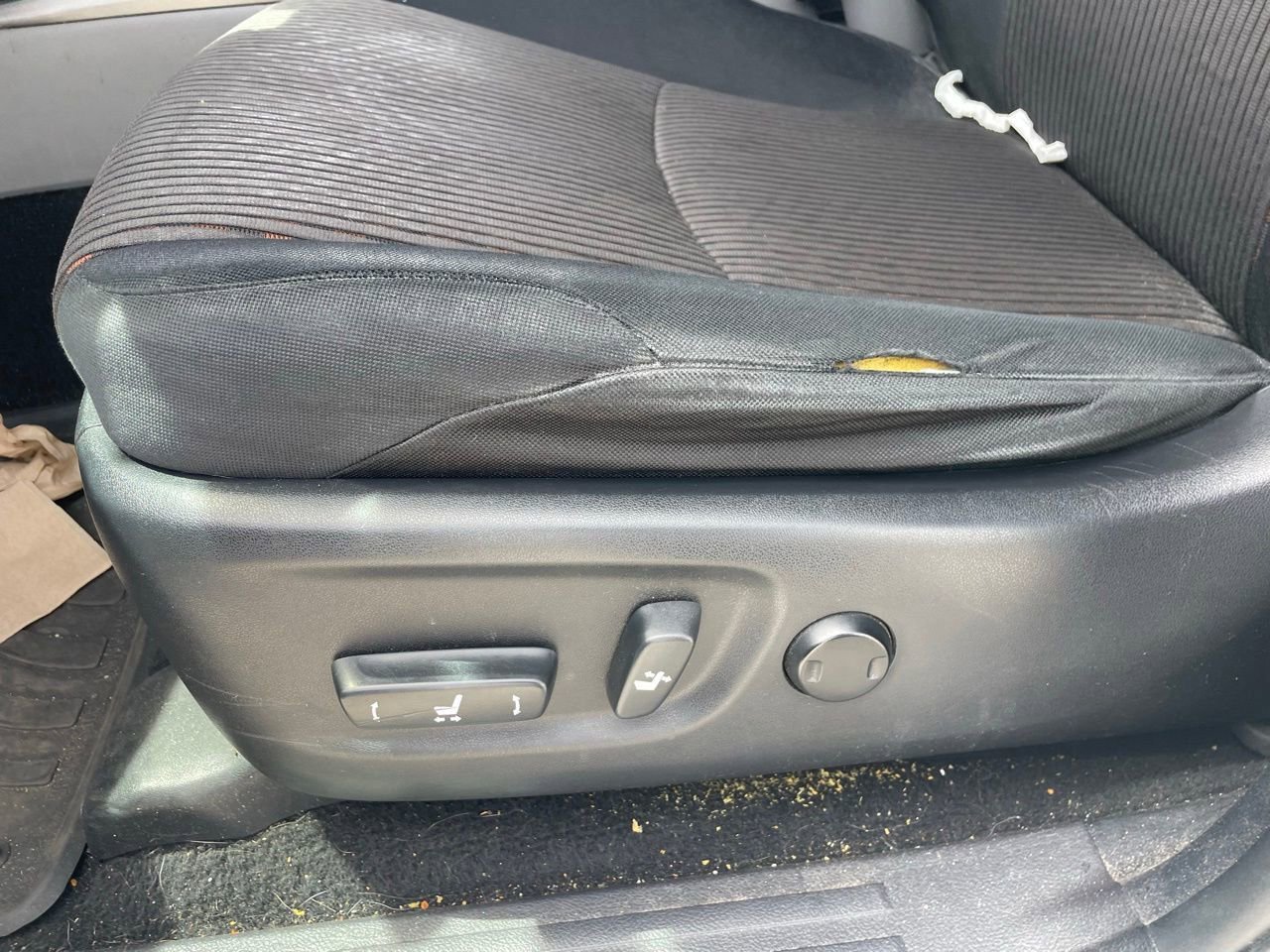 Used 2012 Toyota 4Runner SR5 w/ Convenience Pkg AWD/4WD image 5