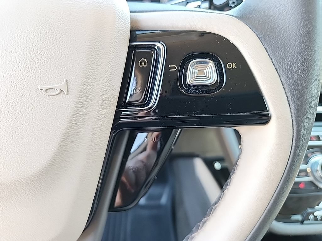Used 2022 Lincoln Corsair FWD image 14