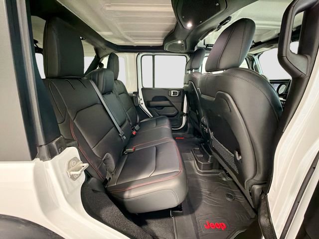 Used 2024 Jeep Wrangler Unlimited Rubicon w/ Dual Top Group AWD/4WD image 21