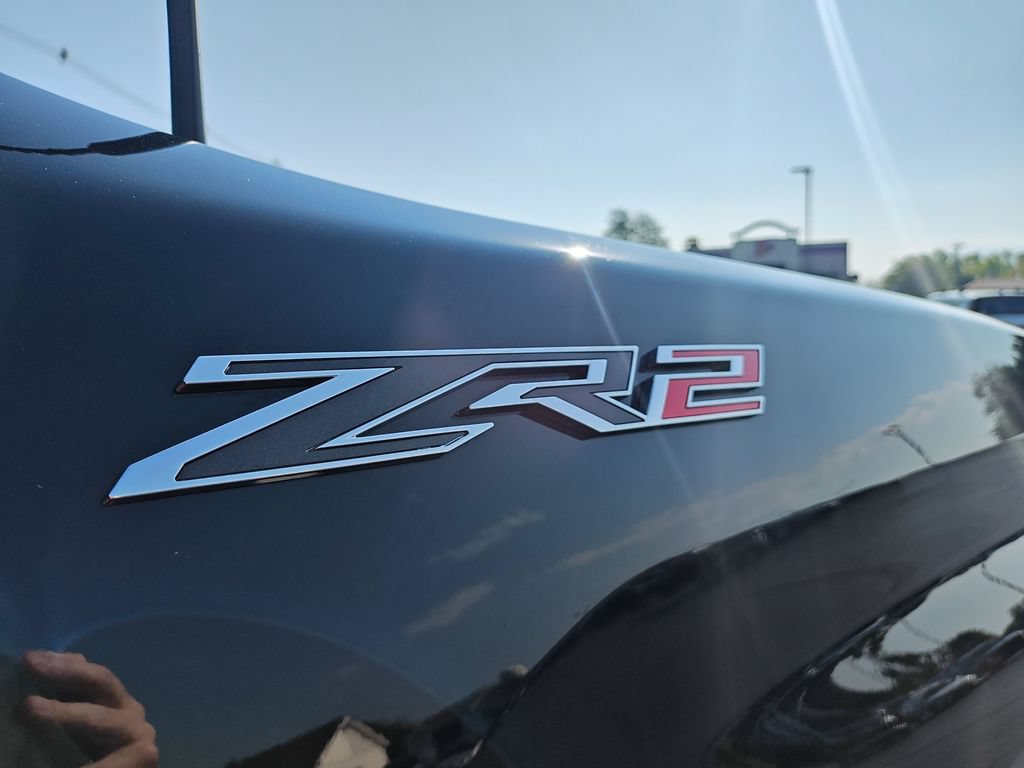 Used 2025 Chevrolet Silverado 2500 ZR2 AWD/4WD image 27