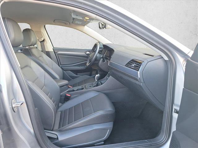 Used 2024 Volkswagen Jetta SE image 20