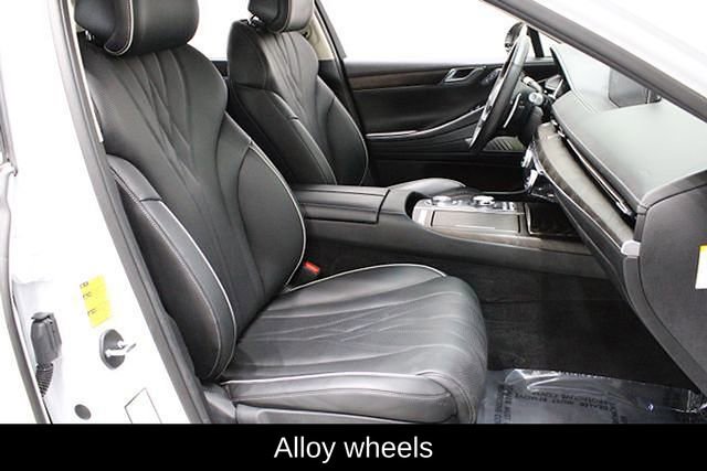 Used 2023 Genesis G80 Base image 16