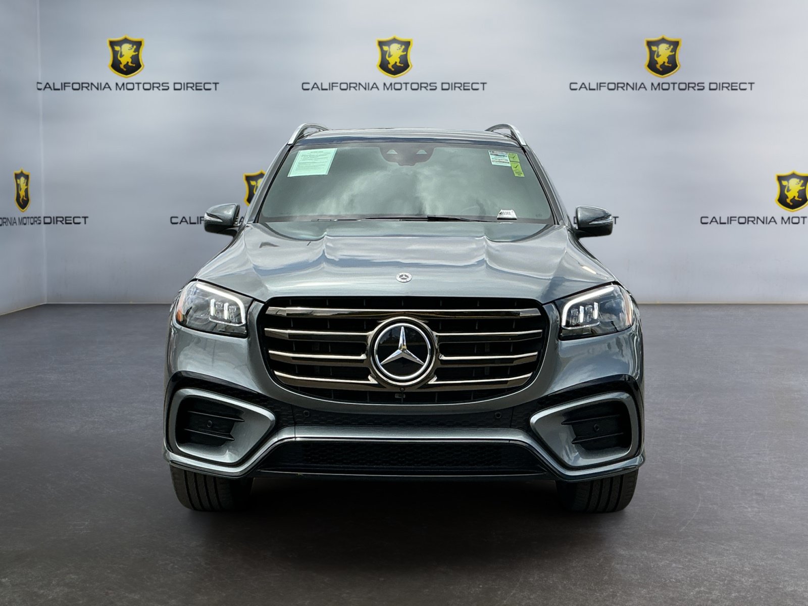 Used 2025 Mercedes-Benz GLS 450 4MATIC image 2