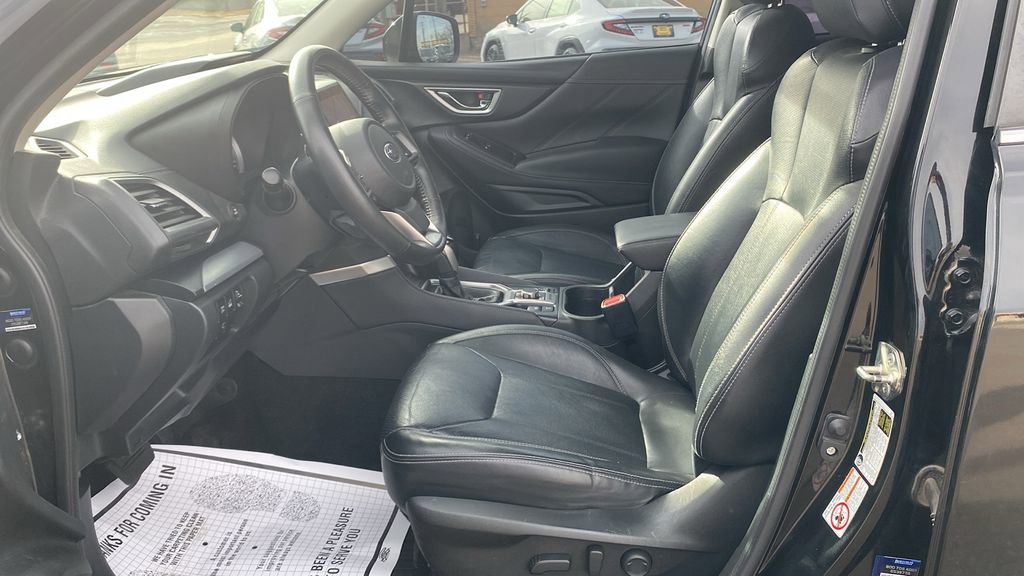 Used 2019 Subaru Forester Limited w/ Popular Package #3 image 31