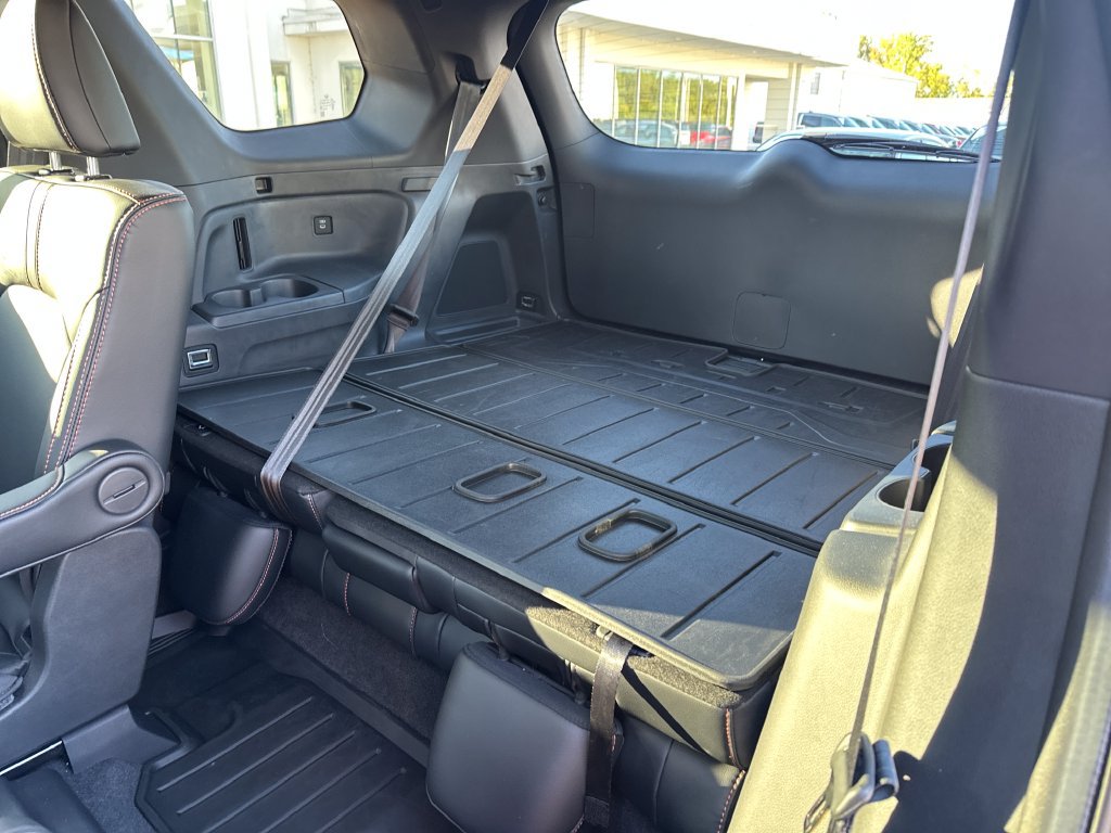 Used 2024 Honda Pilot TrailSport image 32
