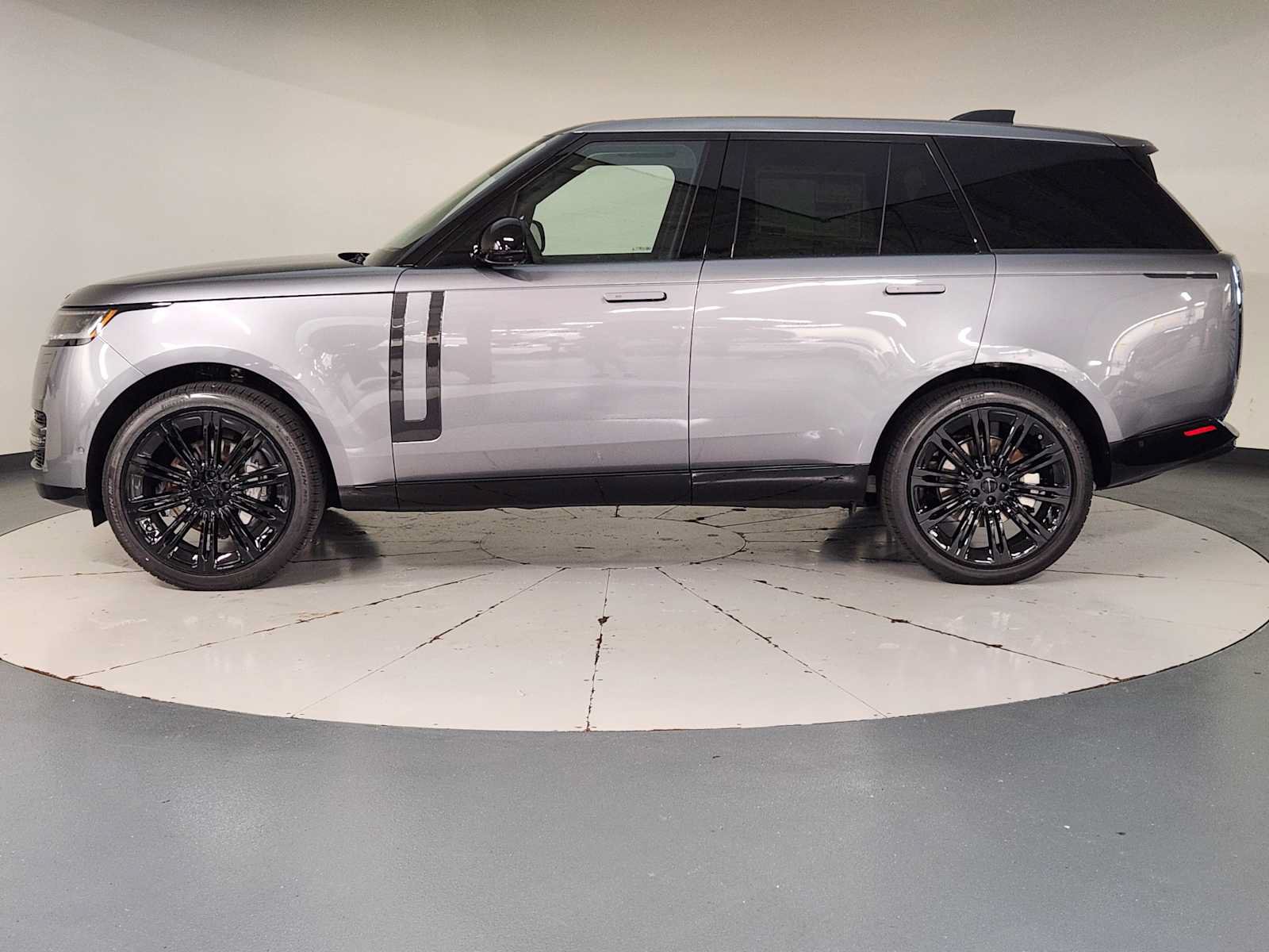 New 2026 Land Rover Range Rover SE AWD/4WD image 5