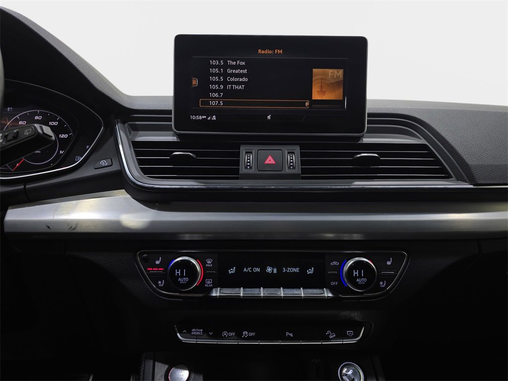 Used 2018 Audi SQ5 Prestige w/ Prestige Package image 21