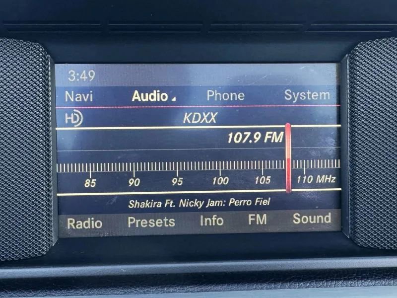 Used 2014 Mercedes-Benz SLK 250 image 29