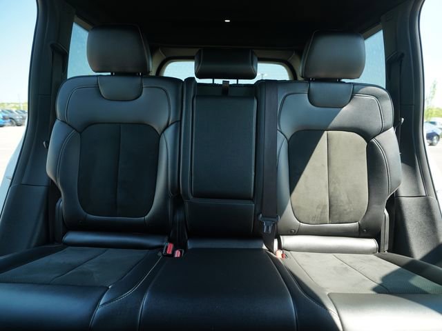Used 2023 Jeep Grand Cherokee Altitude AWD/4WD image 33