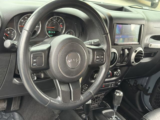 Used 2015 Jeep Wrangler Sahara AWD/4WD image 18