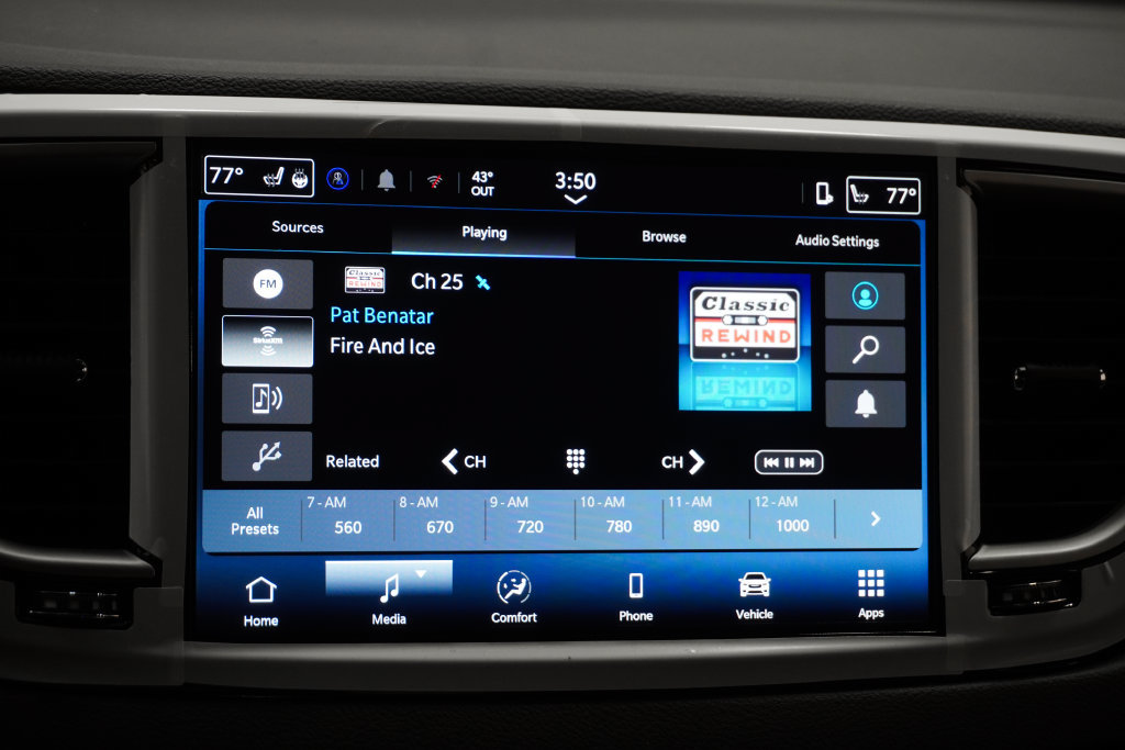 New 2026 Chrysler Voyager LX FWD image 16