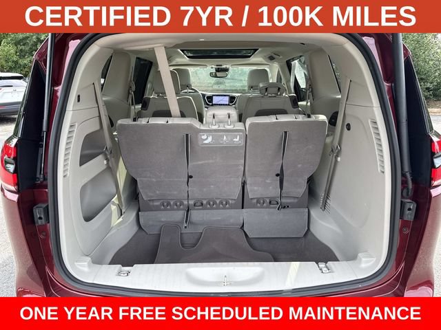 Used 2021 Chrysler Pacifica Touring-L w/ Premium & Safety Sphere Group AWD/4WD image 12