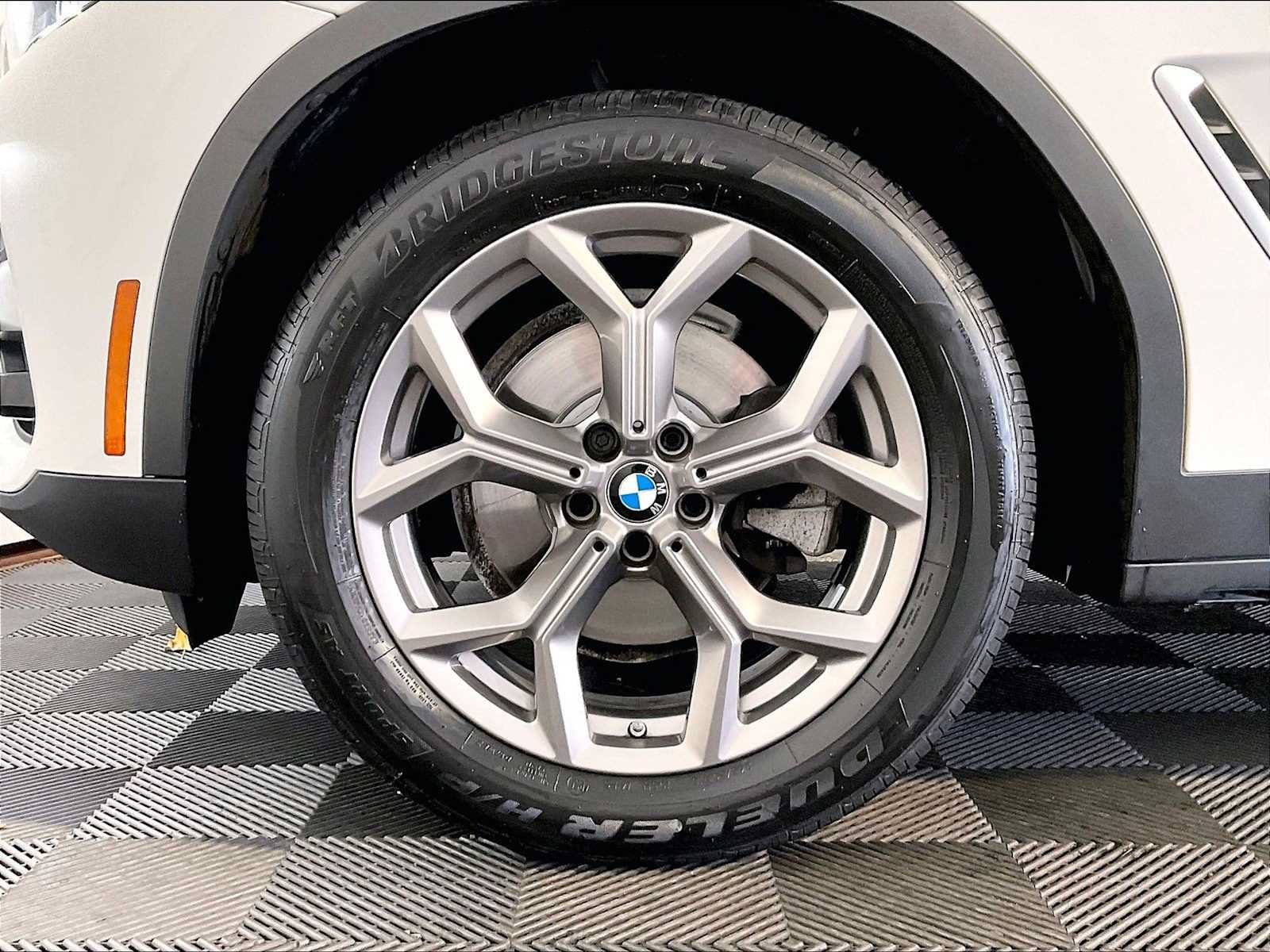 Used 2021 BMW X3 xDrive30i w/ Premium Package AWD/4WD image 11