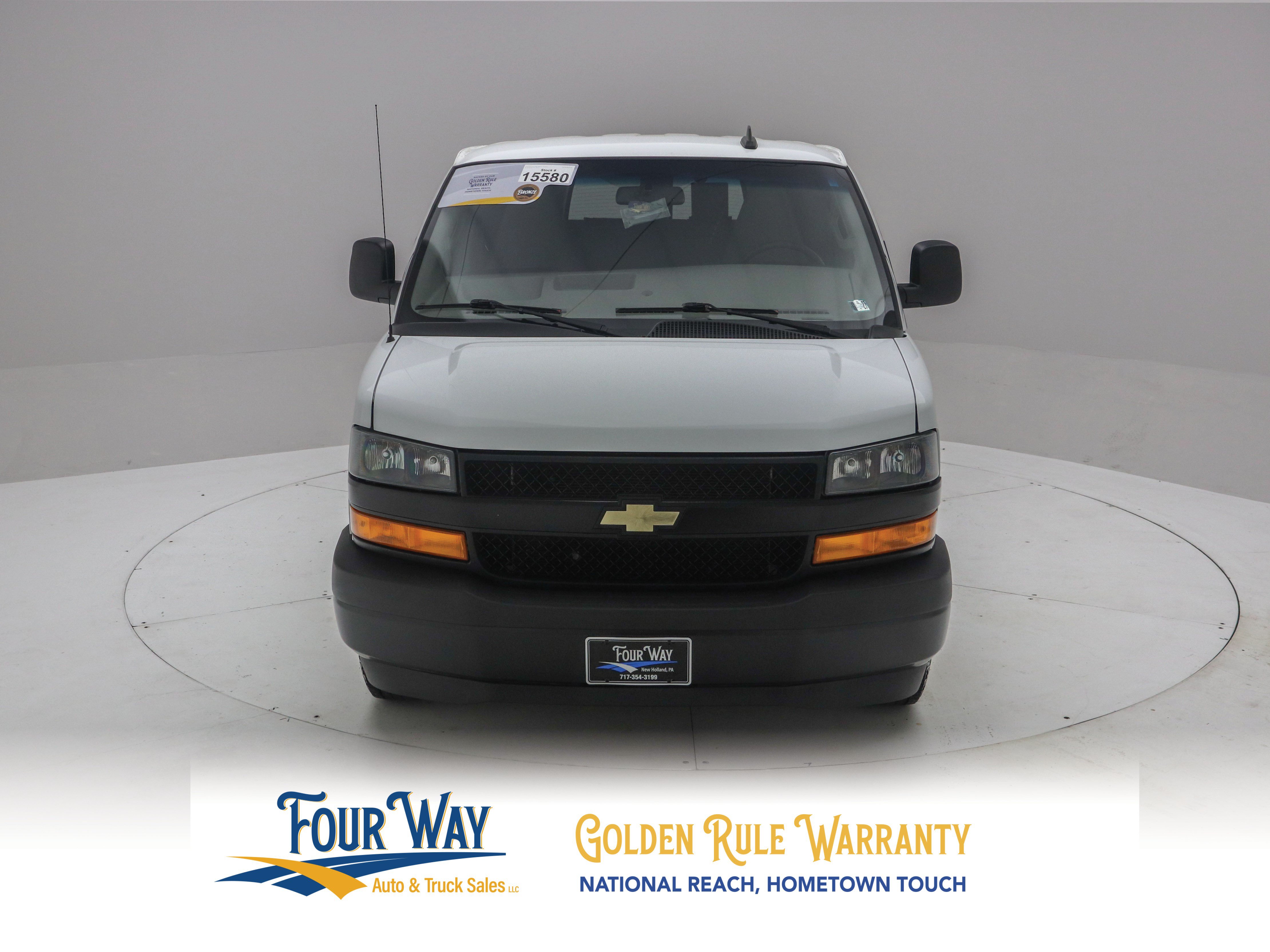 Used 2023 Chevrolet Express 3500 LS RWD image 9