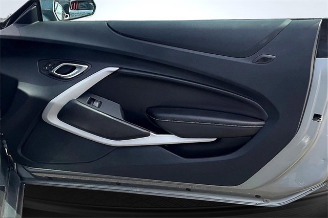 Used 2023 Chevrolet Camaro LT image 24