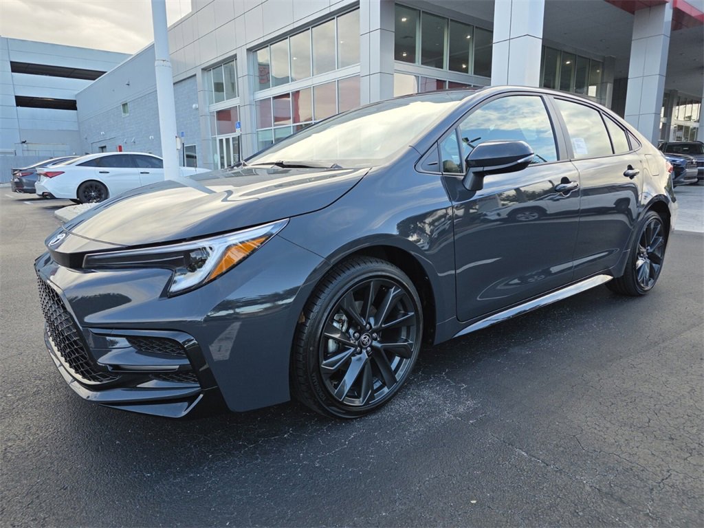 New 2026 Toyota Corolla SE image 3