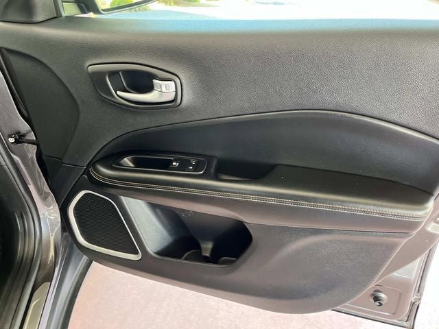 Used 2018 Jeep Compass Sport w/ Tech Group AWD/4WD image 21