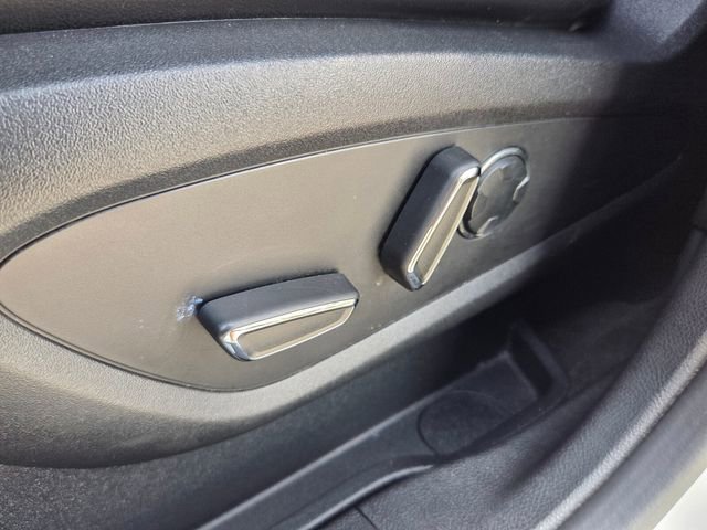 Used 2019 Lincoln MKC Reserve w/ MKC Technology Package FWD image 19