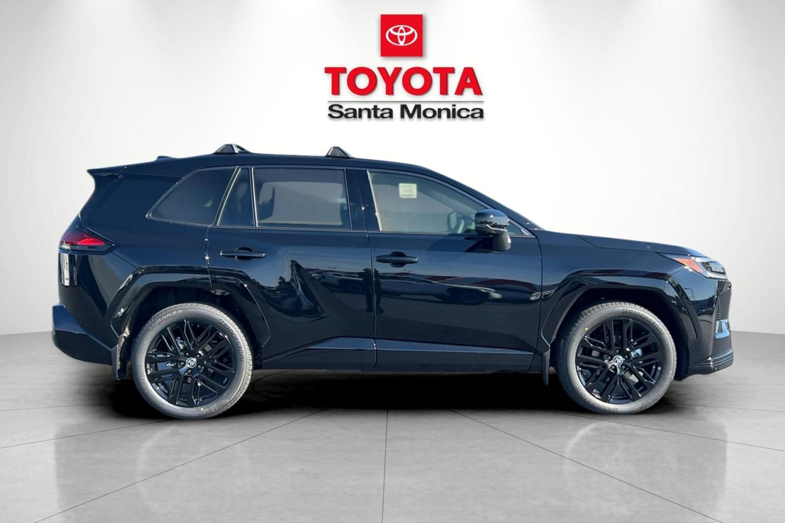 New 2026 Toyota RAV4 XSE AWD/4WD video 2