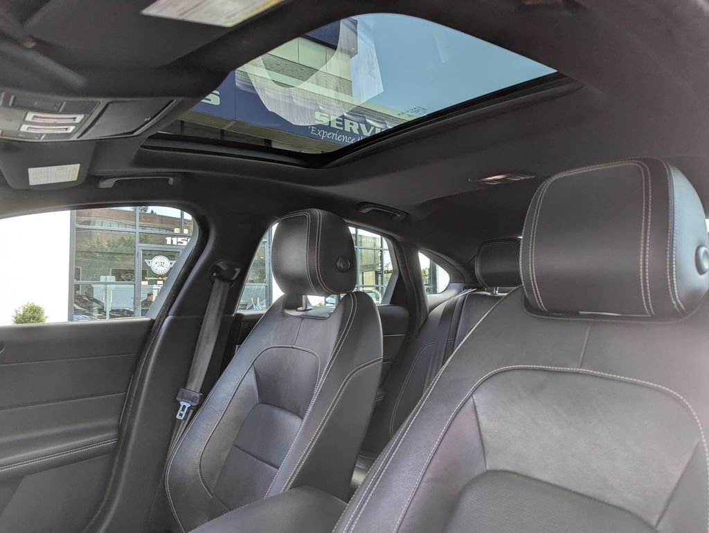 Used 2016 Jaguar XF R-Sport AWD/4WD image 32