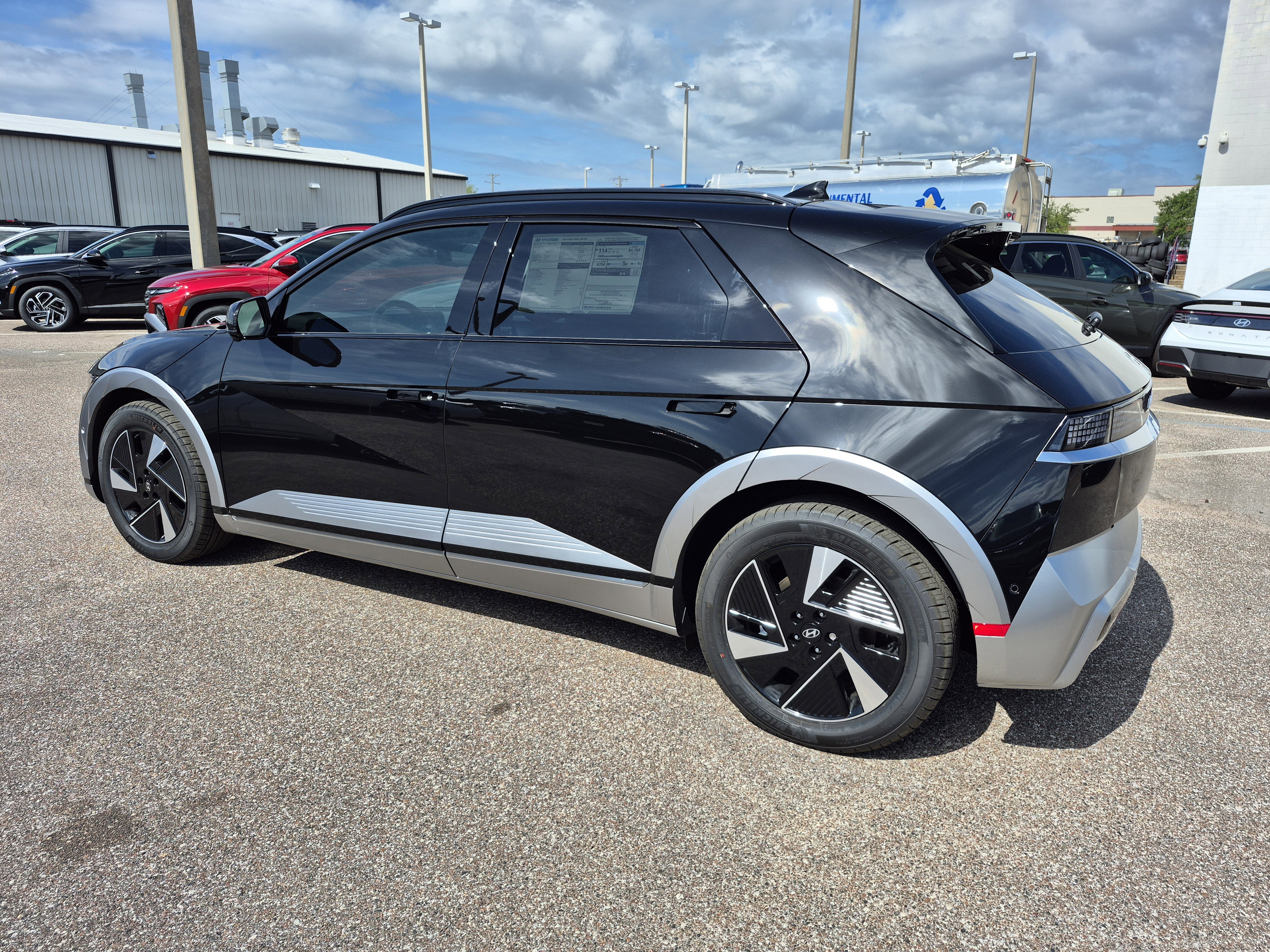 New 2026 Hyundai Ioniq 5 Limited RWD image 4