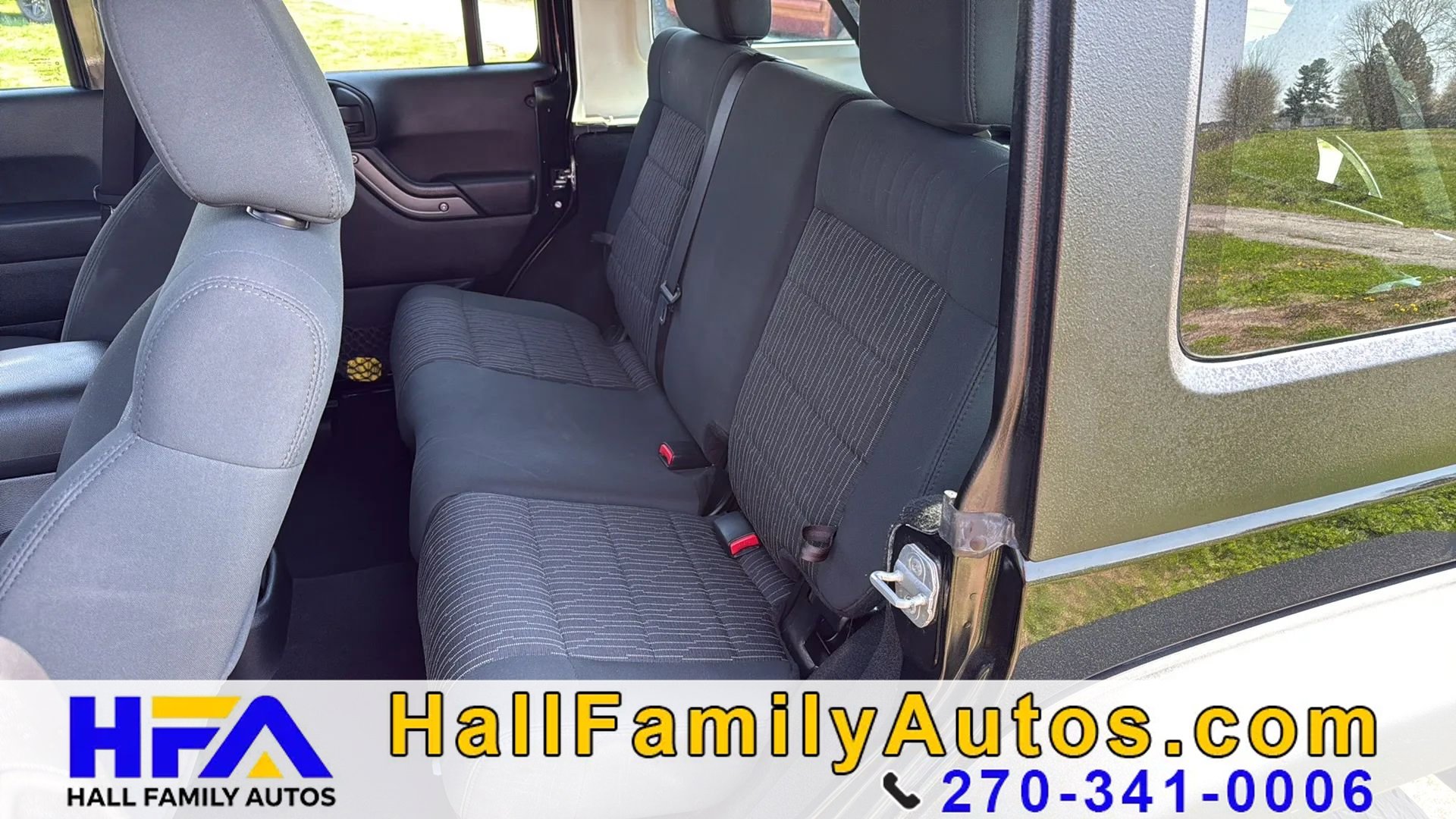 Used 2012 Jeep Wrangler Unlimited Sport AWD/4WD image 11
