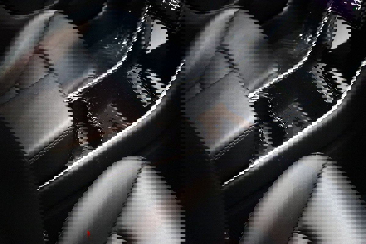 Used 2020 Tesla Model 3 Long Range image 61