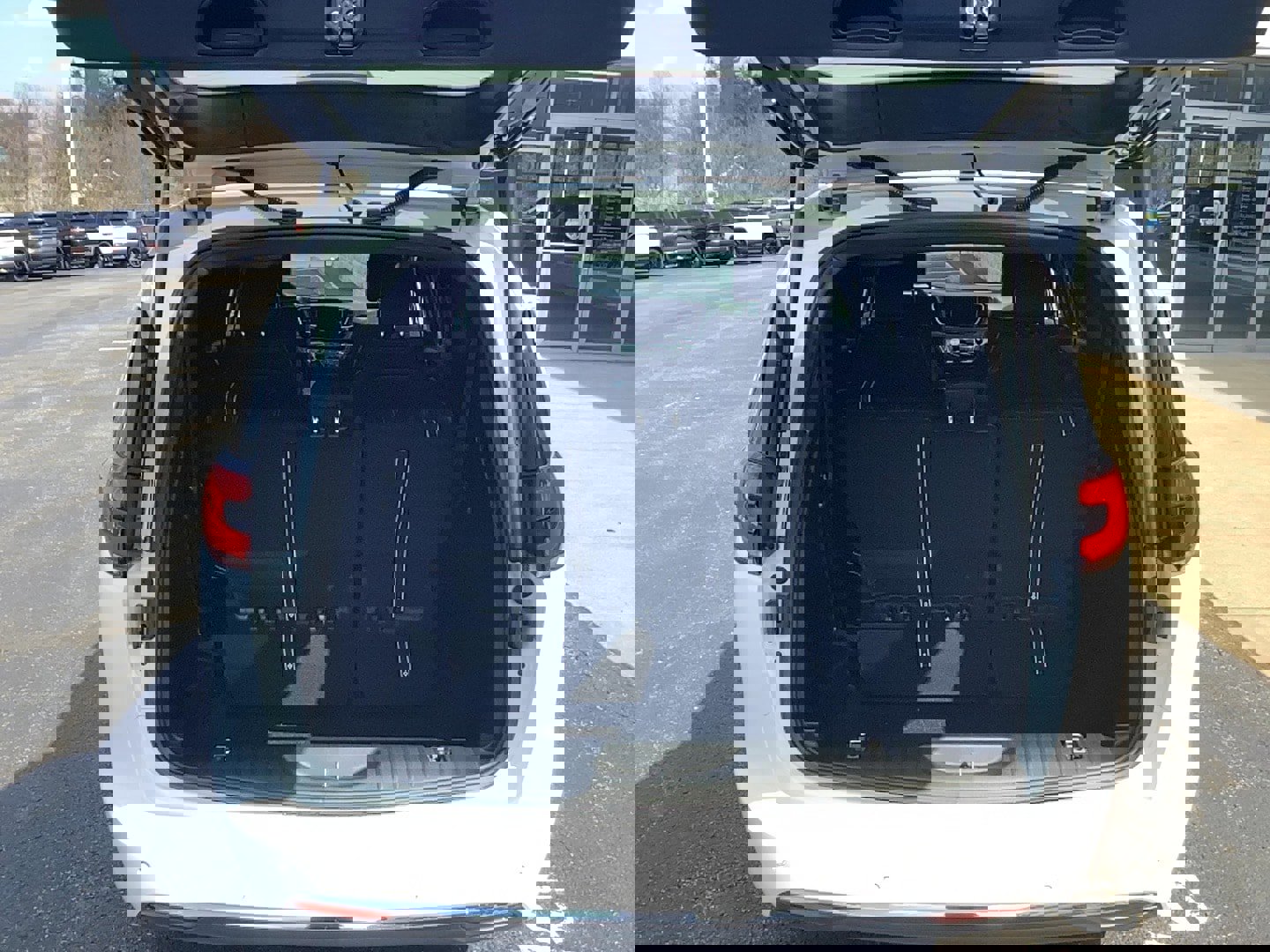 New 2026 Chrysler Pacifica Select image 6