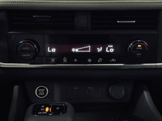 Used 2023 Nissan Rogue SV AWD/4WD image 29