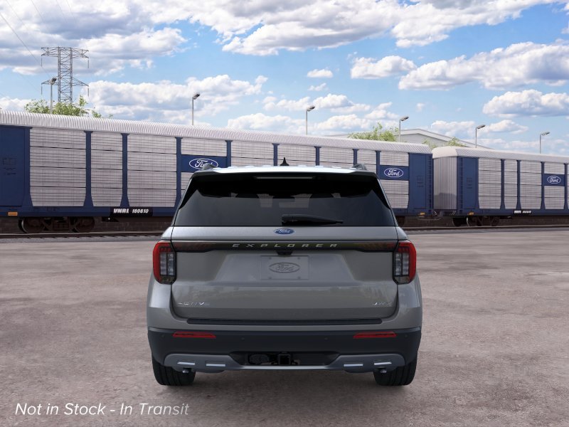 New 2026 Ford Explorer Active AWD/4WD image 5