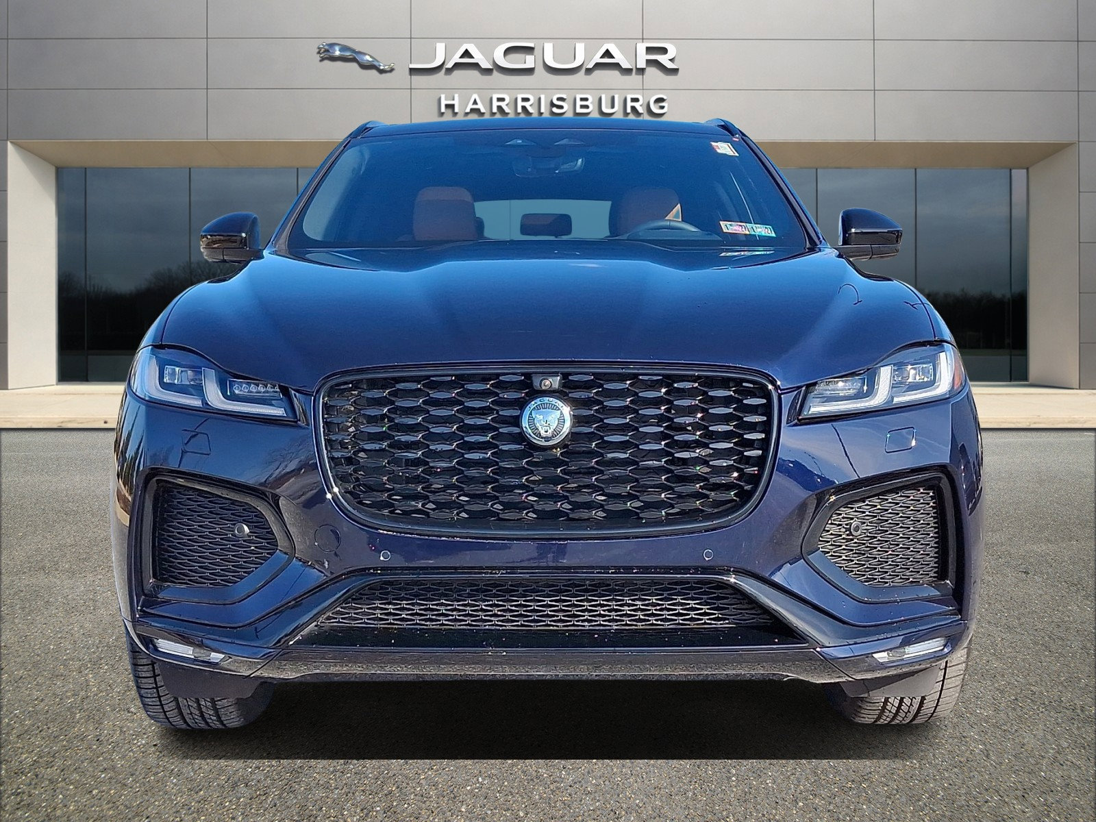 New 2026 Jaguar F-PACE R-Dynamic S image 2