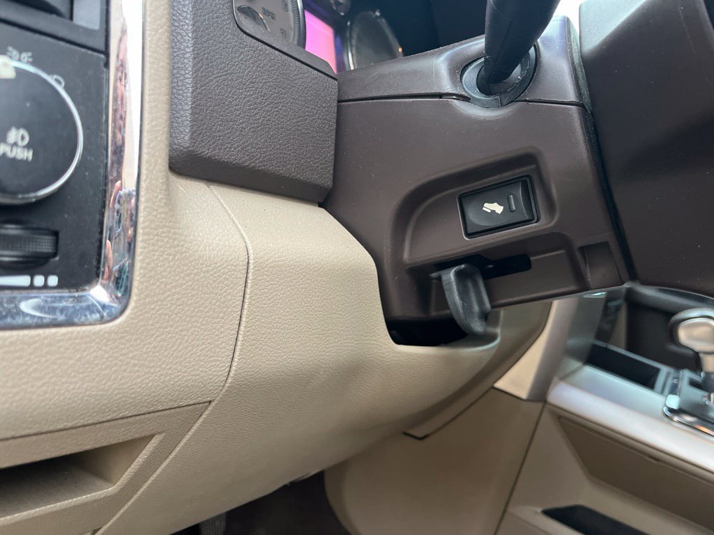 Used 2012 RAM 1500 Laramie Longhorn AWD/4WD image 18