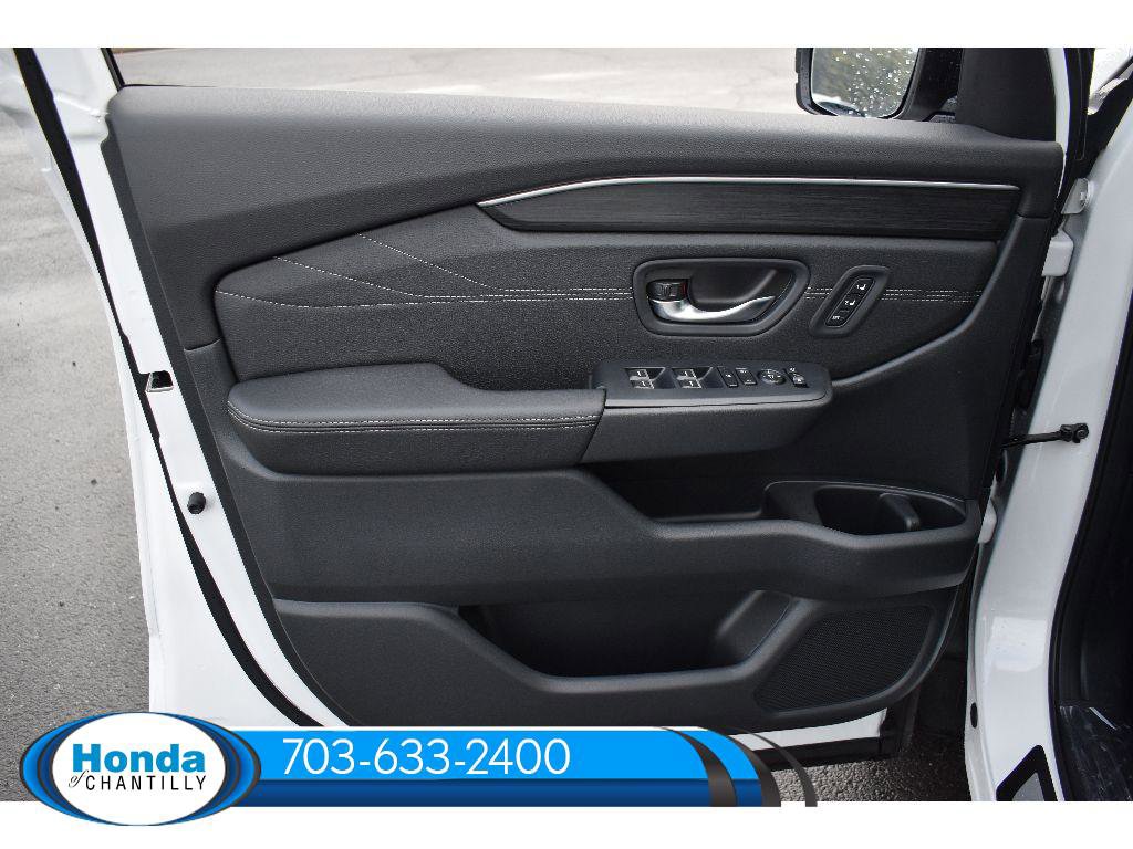 New 2026 Honda Pilot image 26