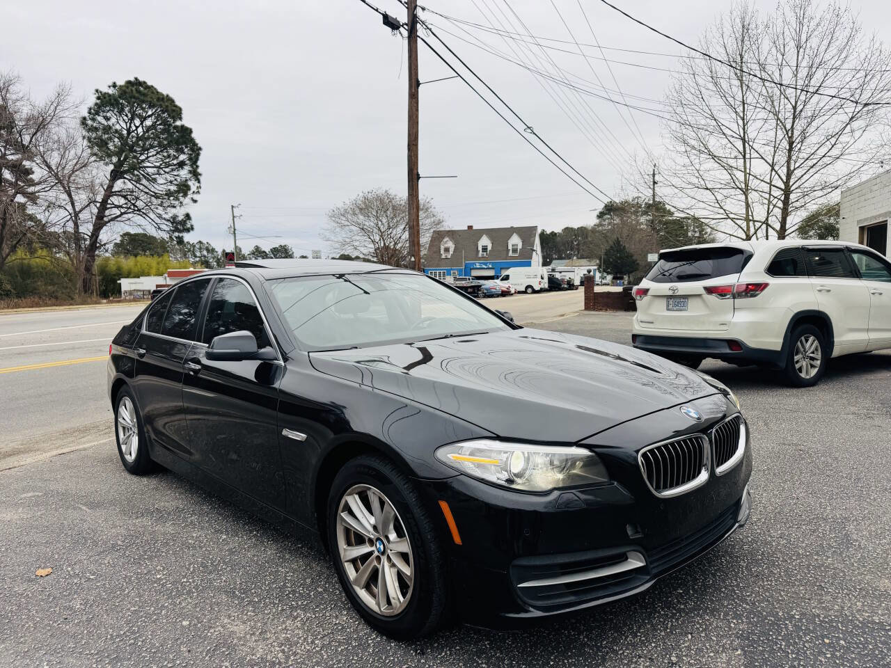 Used 2014 BMW 528i xDrive Sedan image 4
