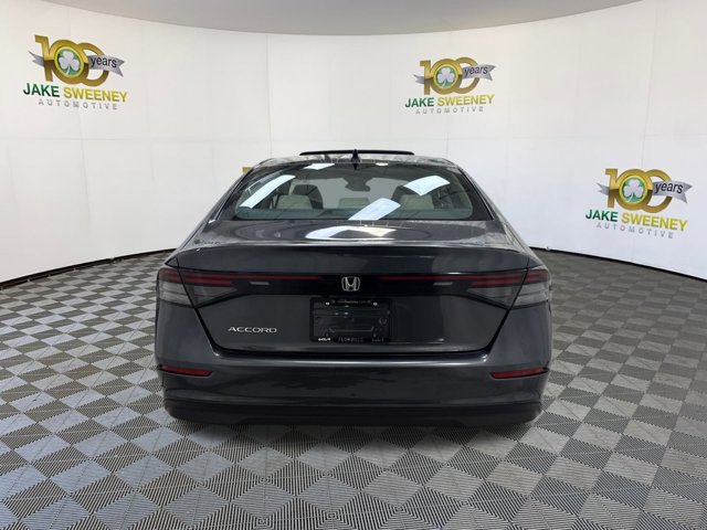 Used 2024 Honda Accord EX image 9